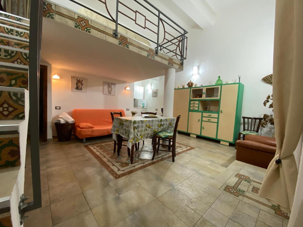 Le_Case_Di_Antonella - Your Holiday In Sicilia Кастелламмаре-дель-Голфо Экстерьер фото