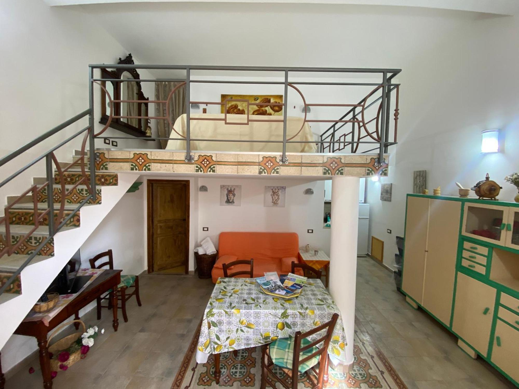 Le_Case_Di_Antonella - Your Holiday In Sicilia Кастелламмаре-дель-Голфо Экстерьер фото